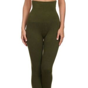 💕BRAND NEW 💕 Compression Leggings - Army Green